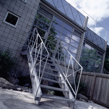 Copyright &copy; 2000-2005. All Rights Reserved.